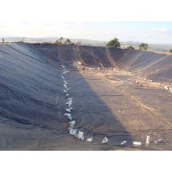 Geomembrana HDPE (Polietileno de Alta Densidad)